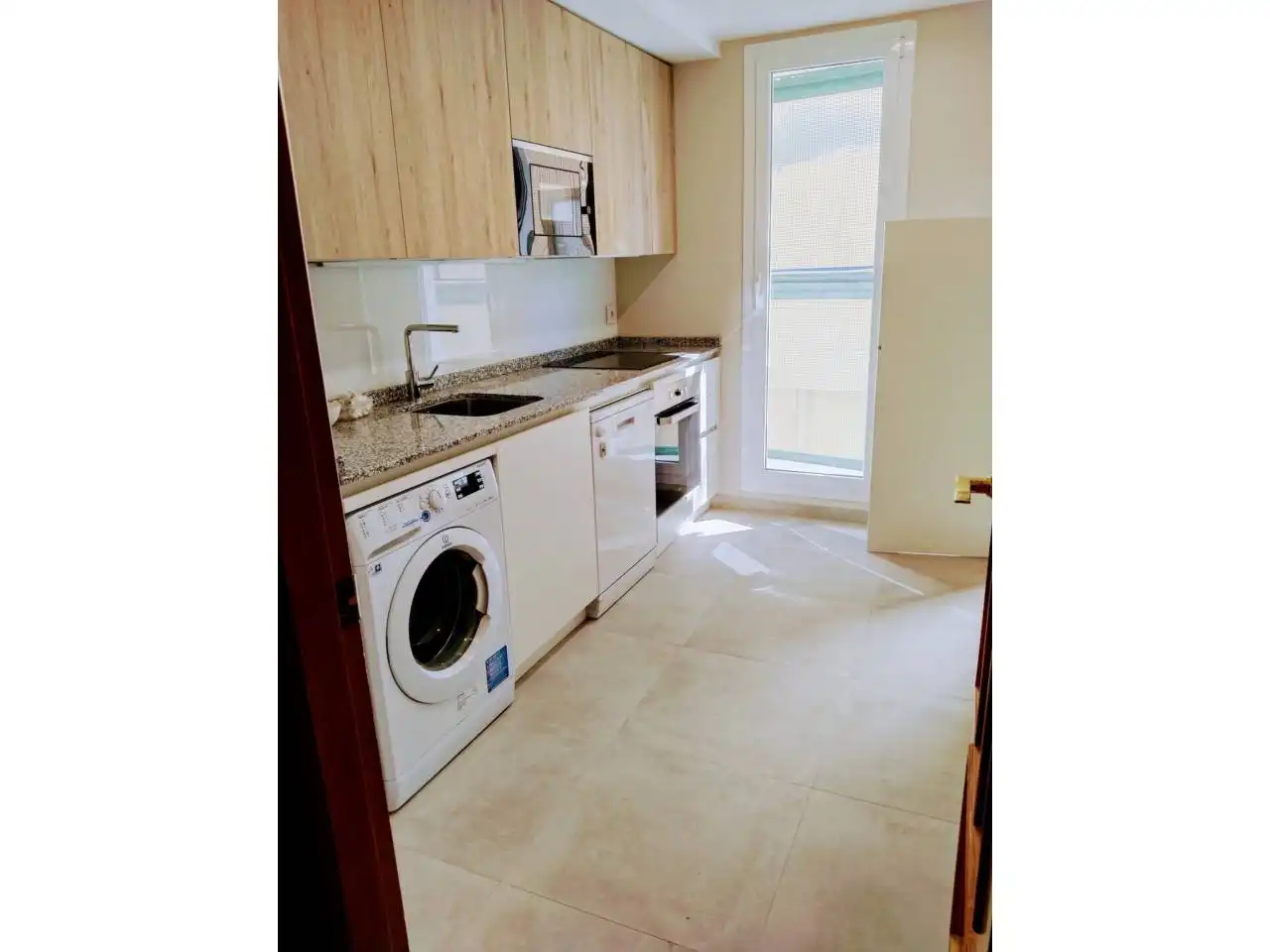 Cocina de Dúplex de alquiler en Burgos con Calefacción, Parquet y Amueblado