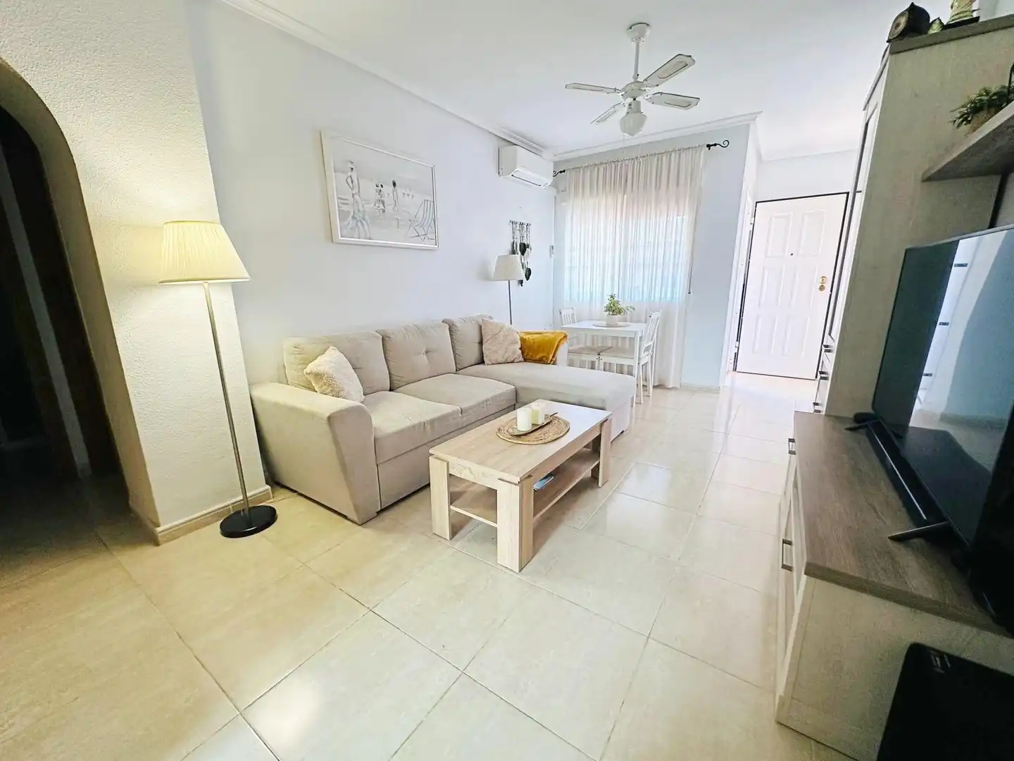 Bungalow amb piscina en venda a Calle L-2 LAGO SOL, imagen 6