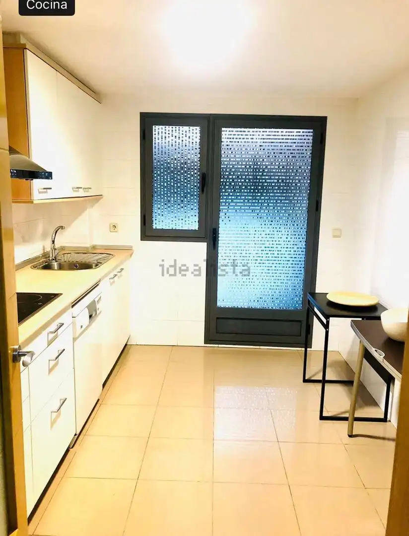Piso de alquiler en Viñas Viejas