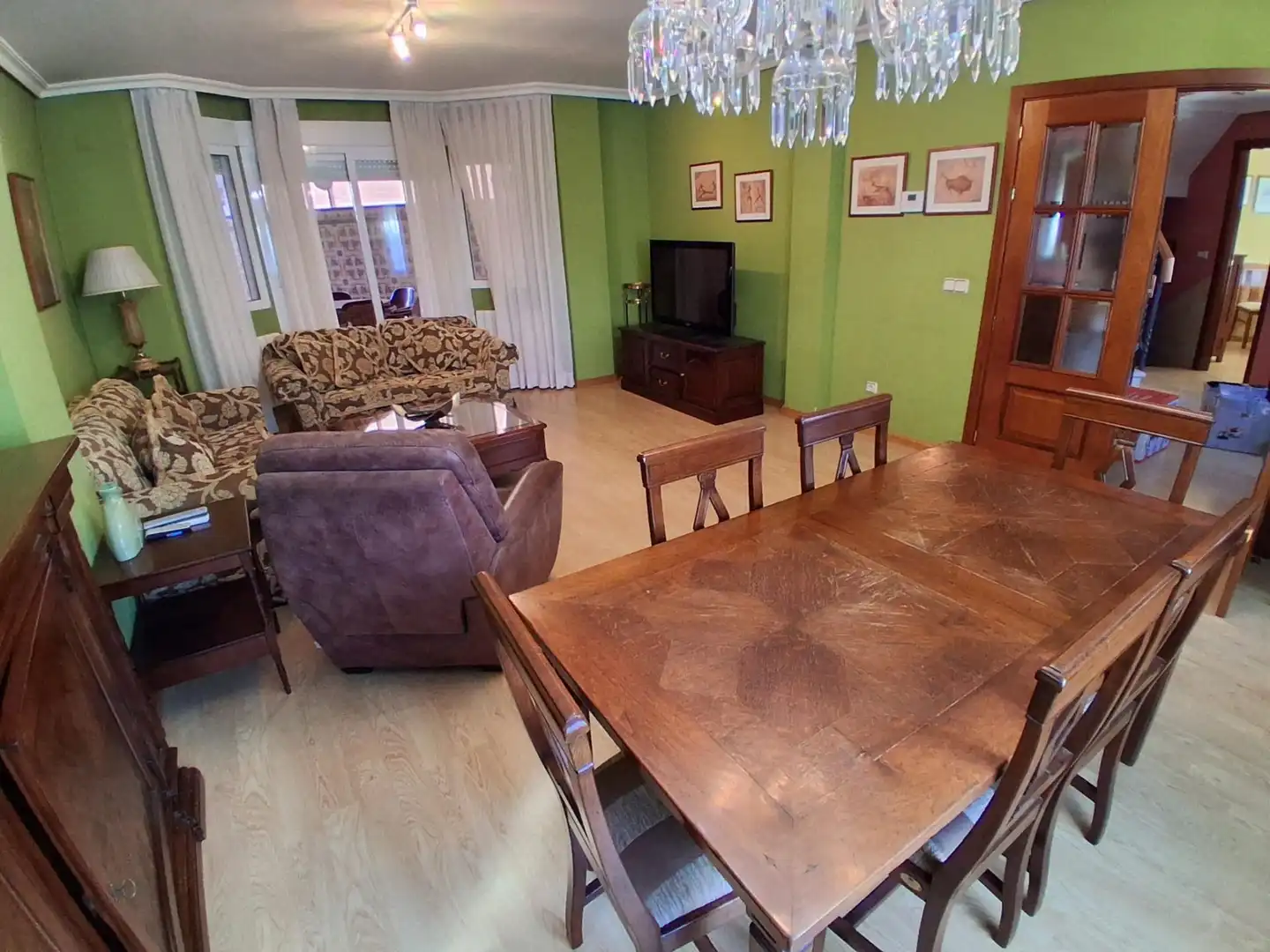 Comedor de Casa adosada en venta en Albacete con Aire acondicionado, Calefacción y Jardín privado