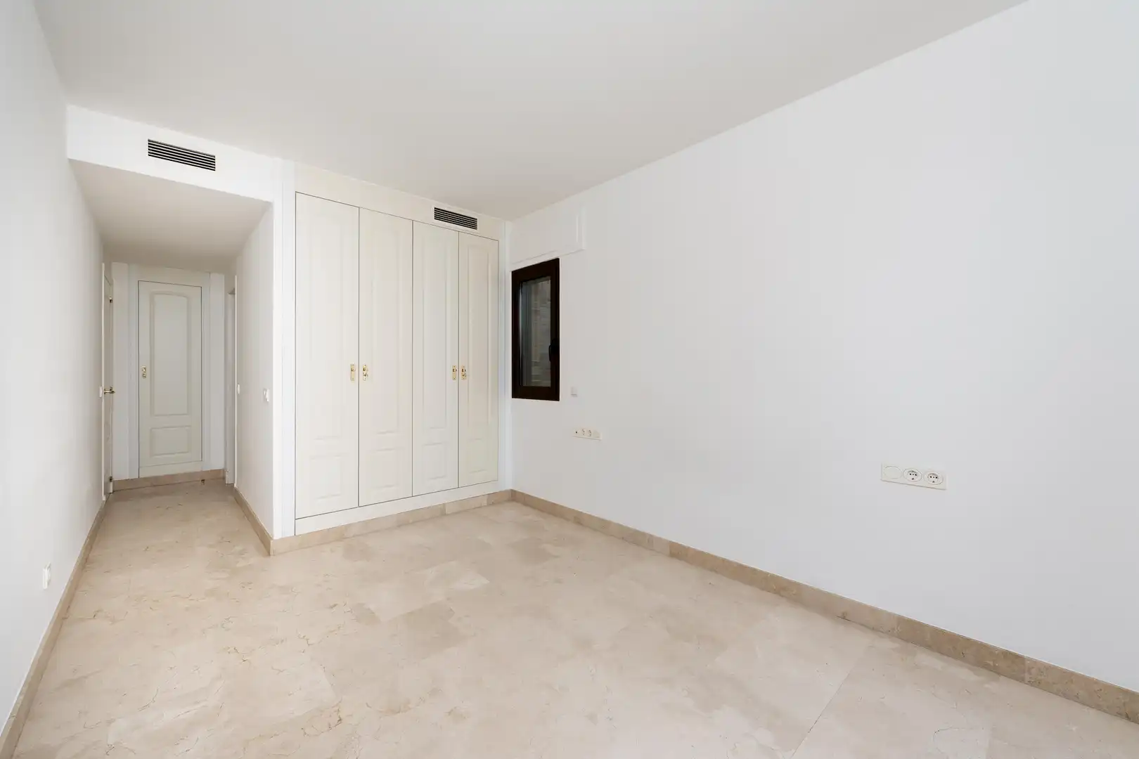 Habitación de Piso en venta en Las Rozas de Madrid con Aire acondicionado y Trastero