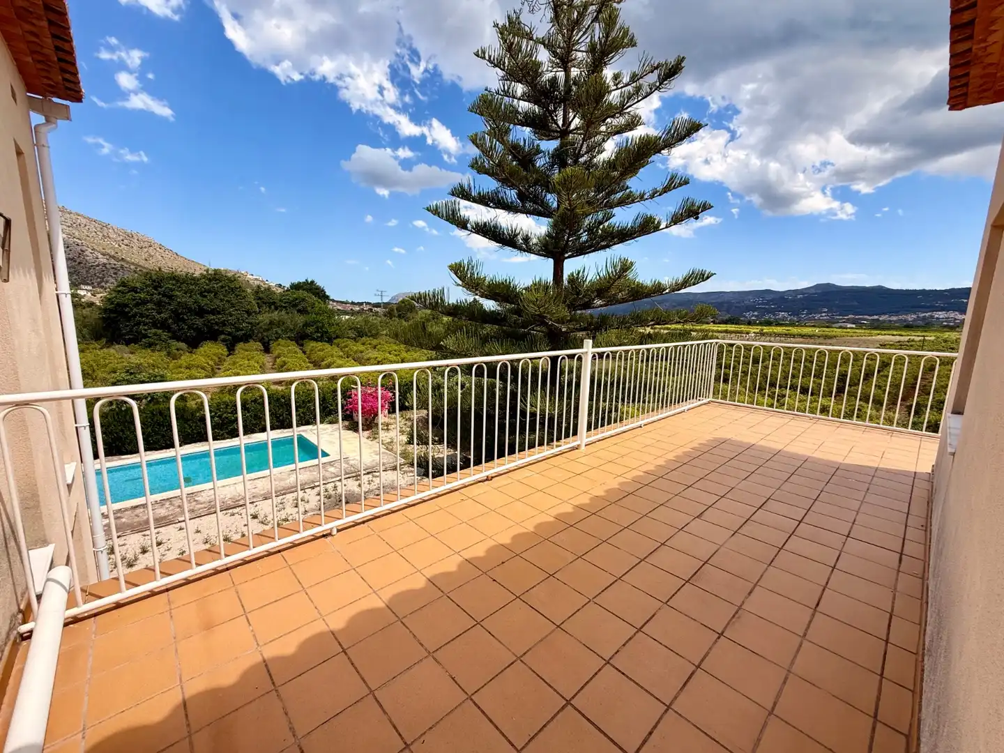 Villa avec piscine à vendre à El Ràfol d'Almúnia