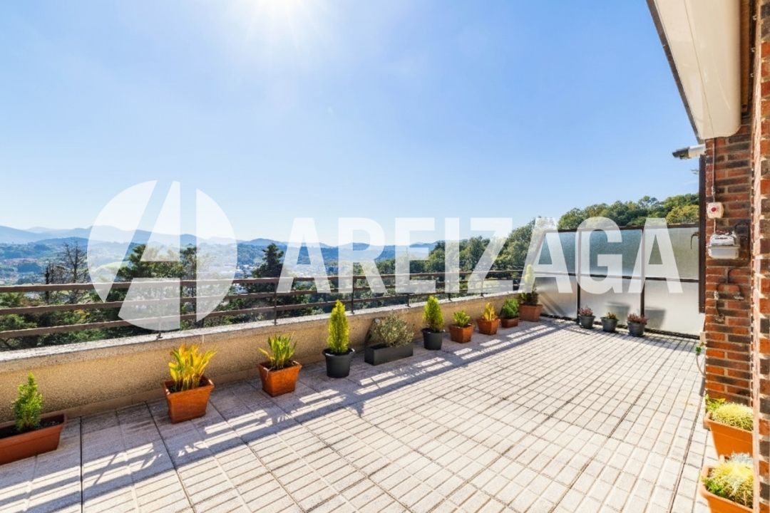 Terrace of Flat for sale in Donostia - San Sebastián   with Heating, Terrace and Storage room