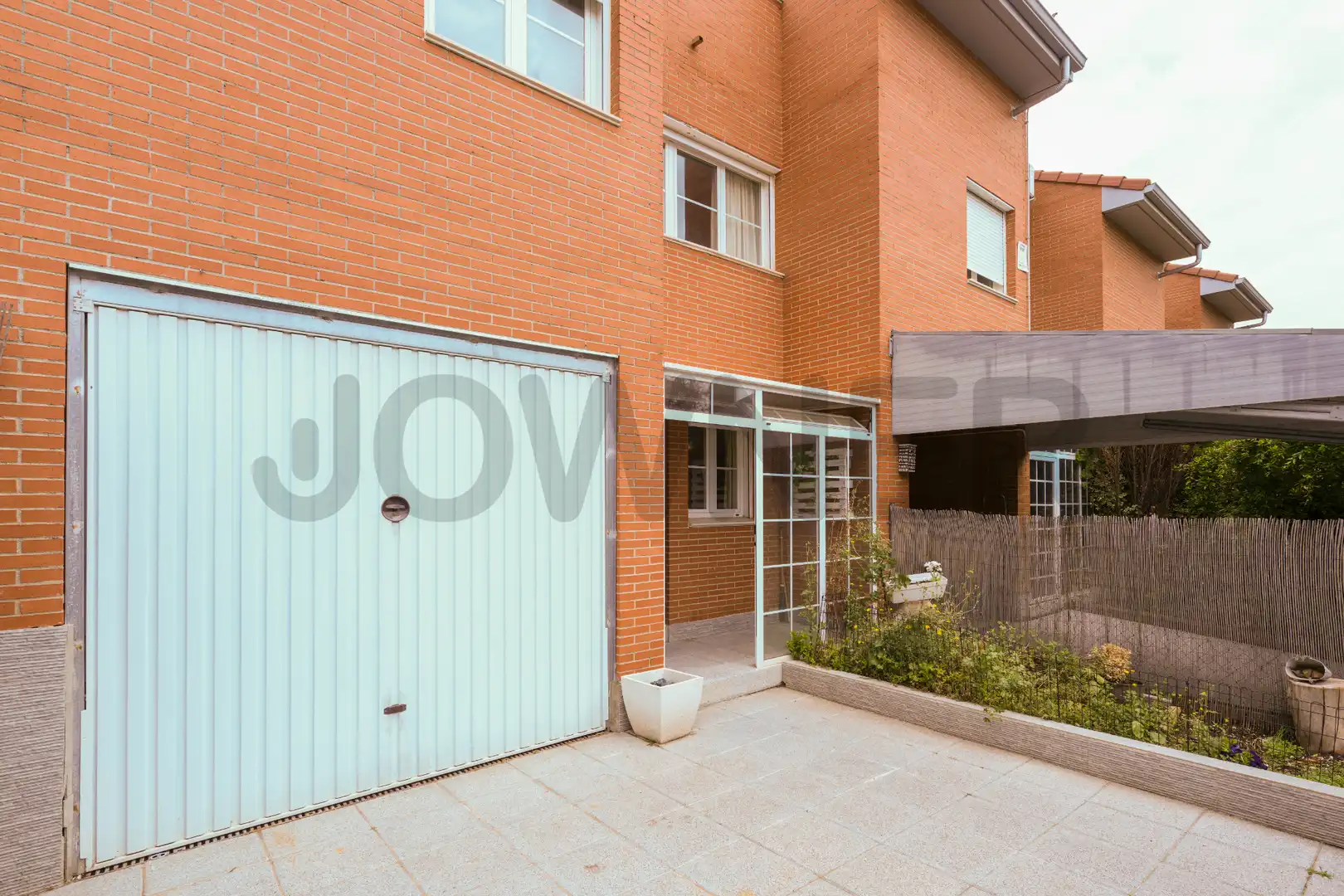Vista exterior de Casa o xalet en venda en Paracuellos de Jarama amb Calefacció, Jardí privat i Traster