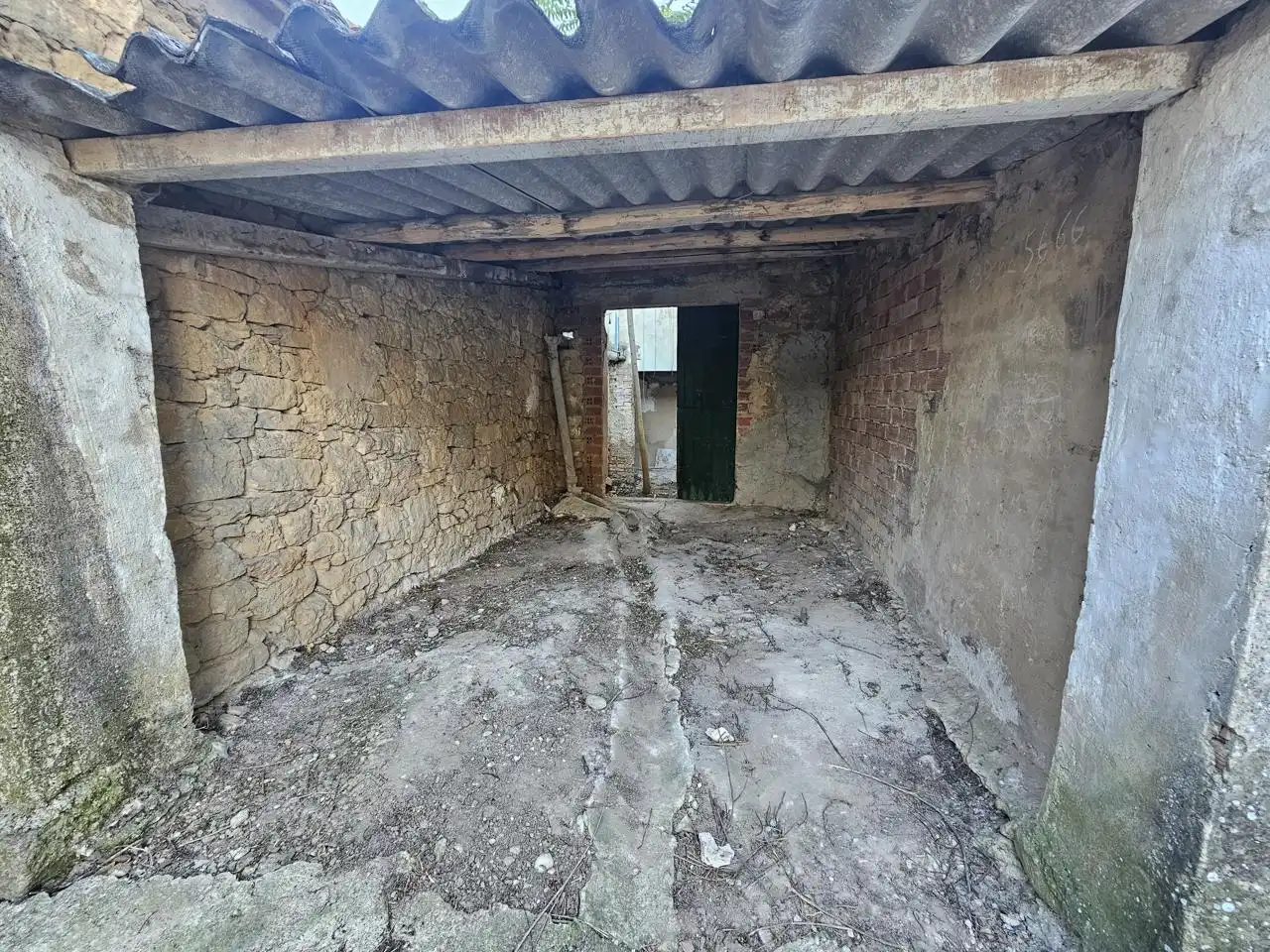 Country homes for sale in Igúzquiza  with Private garden