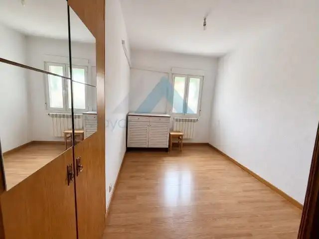 Habitación de Piso en venta en Alcalá de Henares con Aire acondicionado, Calefacción y Parquet