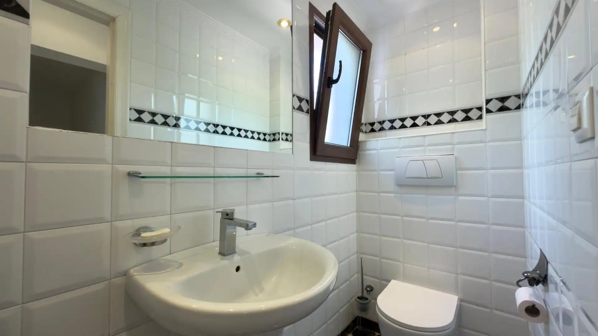 Detached house with terrace for sale in PRINCIPAL DE LA SIERRA, imagen 56