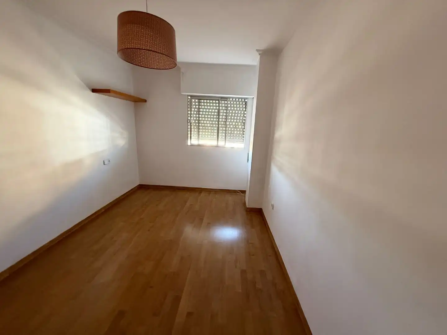 Dormitori de Pis de lloguer en  Palma de Mallorca amb Aire condicionat, Parquet i Forn