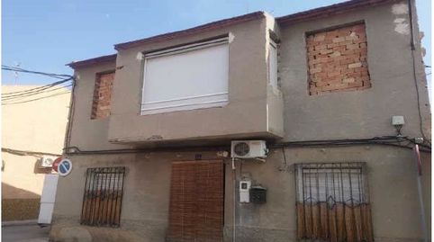 Se vende casa Adosada OKUPADA en General Moscardo 24 Alguazas, Murcia., imatge 2