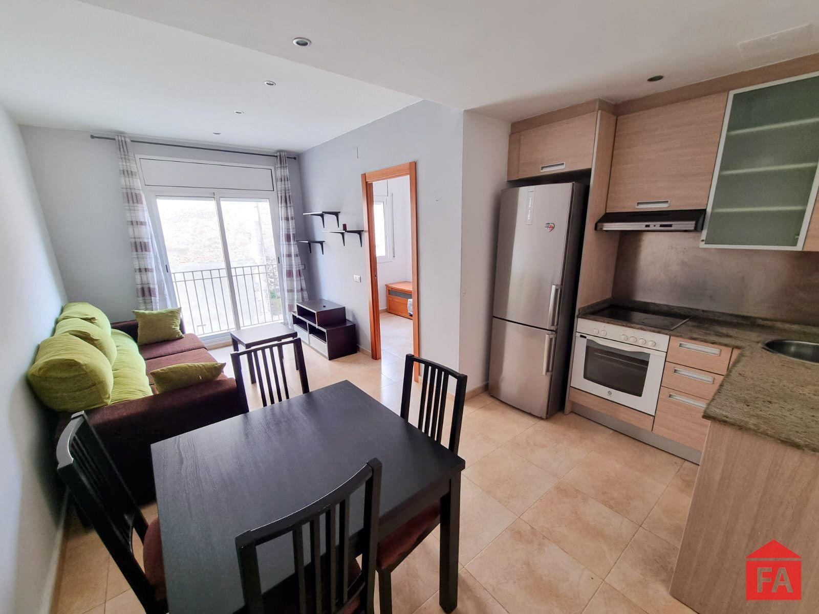 Cuina de Pis en venda en Banyeres del Penedès amb Terrassa, Moblat i Balcó