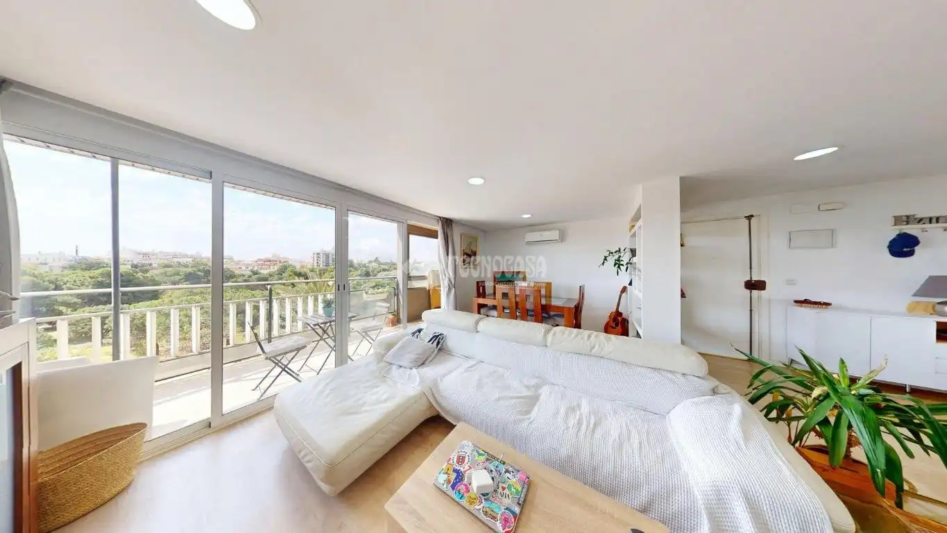 Sala de estar de Piso en venta en Valencia con Aire acondicionado, Calefacción y Balcón