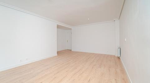 Photo 2 of Flat for sale in Condesa de Venadito, 18, San Pascual,  Madrid Capital