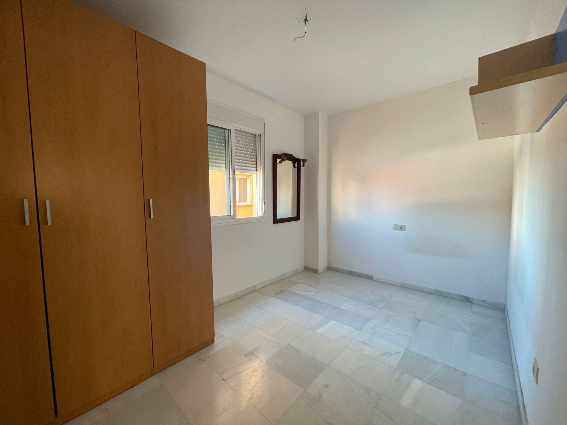 Bedroom of Flat for sale in Mairena del Aljarafe  with Air Conditioner and Storage room