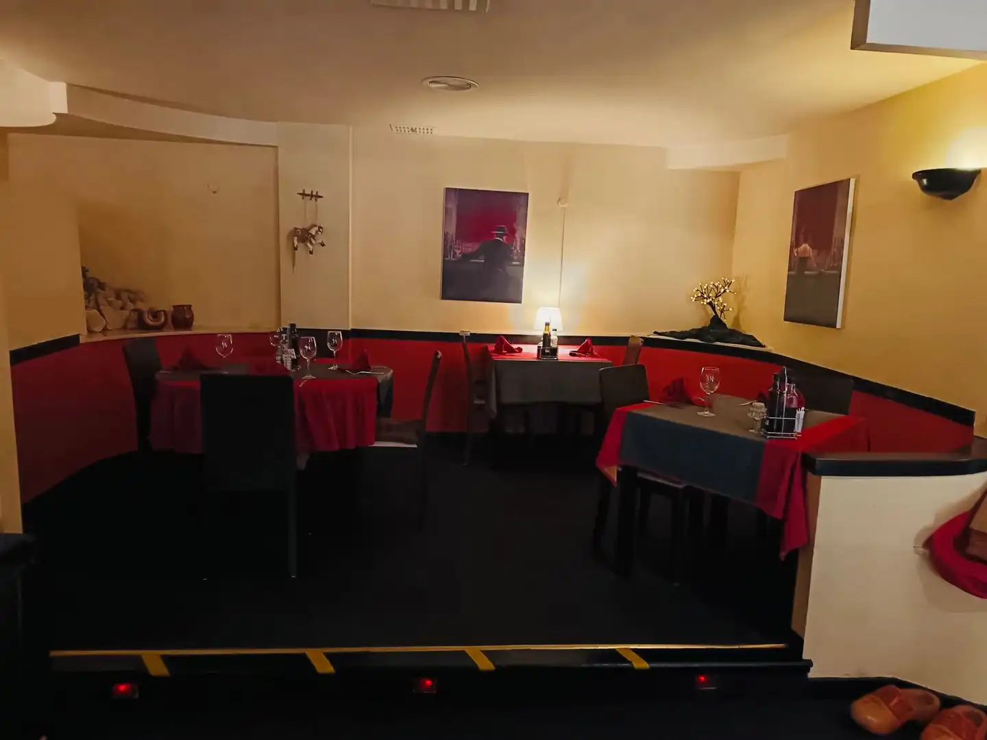 Geschaftsraum zum Verkauf in Calpe / Calp mit Terrasse und Möbliert