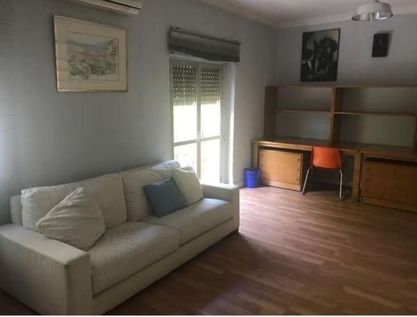 Living room of Flat to rent in  Sevilla Capital  with Air Conditioner and Balcony