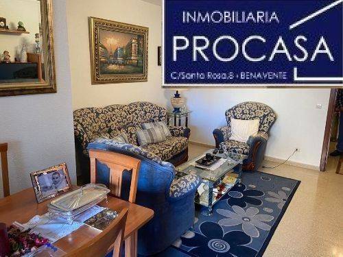 Piso en Venta en Avenida de la Libertad, 13 en Benavente