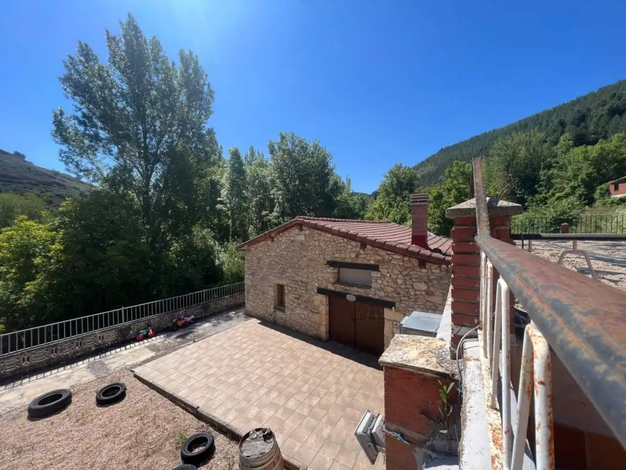 Exterior view of Houses for sale in Tubilla del Agua  with Heating, Private garden and Terrace