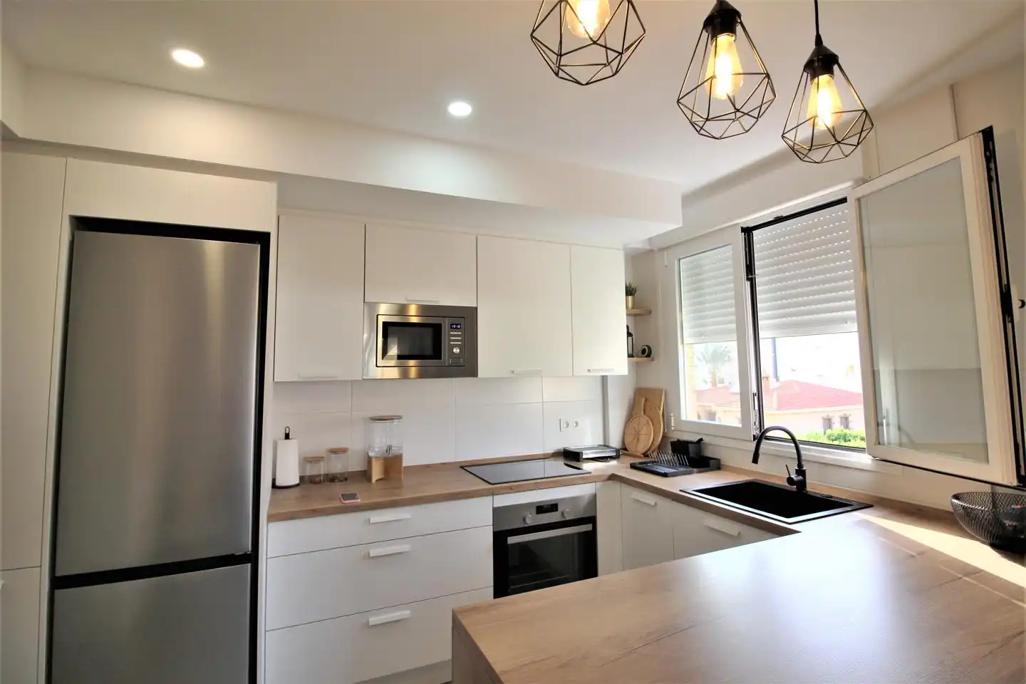 Kitchen of Flat for rent in Roquetas de Mar  with Terrace, Furnished and Community pool