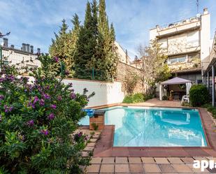 Jardí de Casa adosada en venda en Sabadell amb Aire condicionat, Terrassa i Piscina