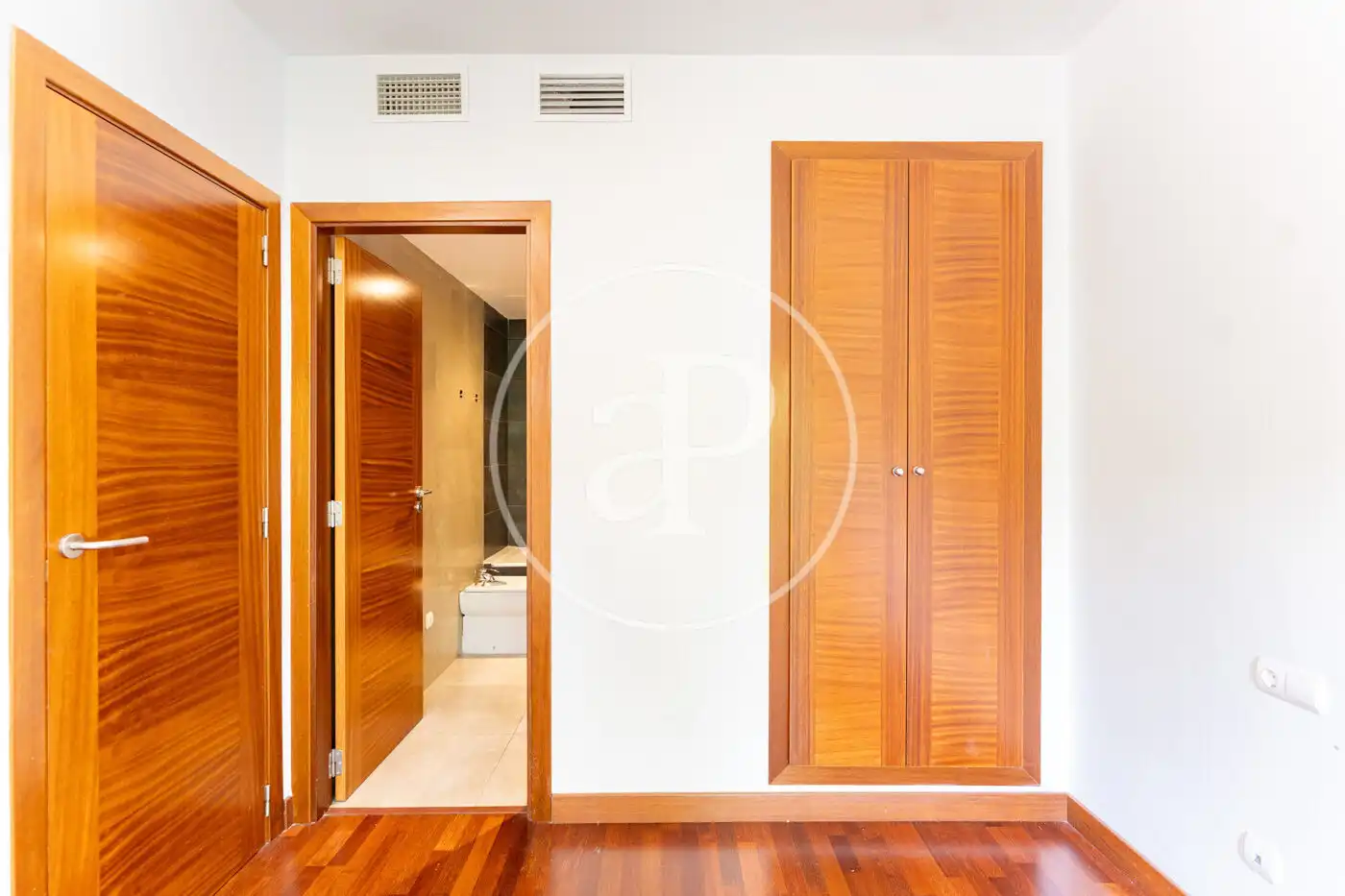 Flat for rent in  Palma de Mallorca  with Air Conditioner, Heating and Terrace