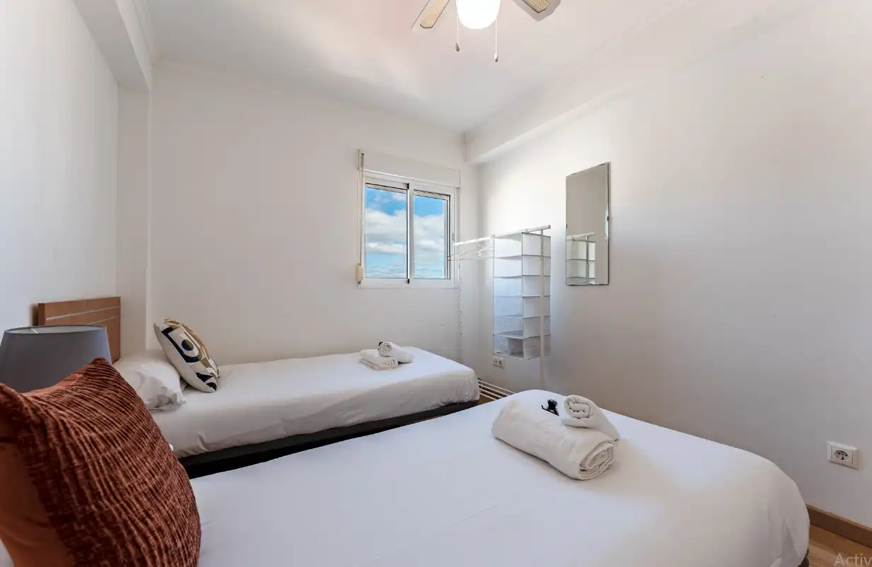 Bedroom of Flat for sale in Benalmádena  with Air Conditioner, Heating and Furnished