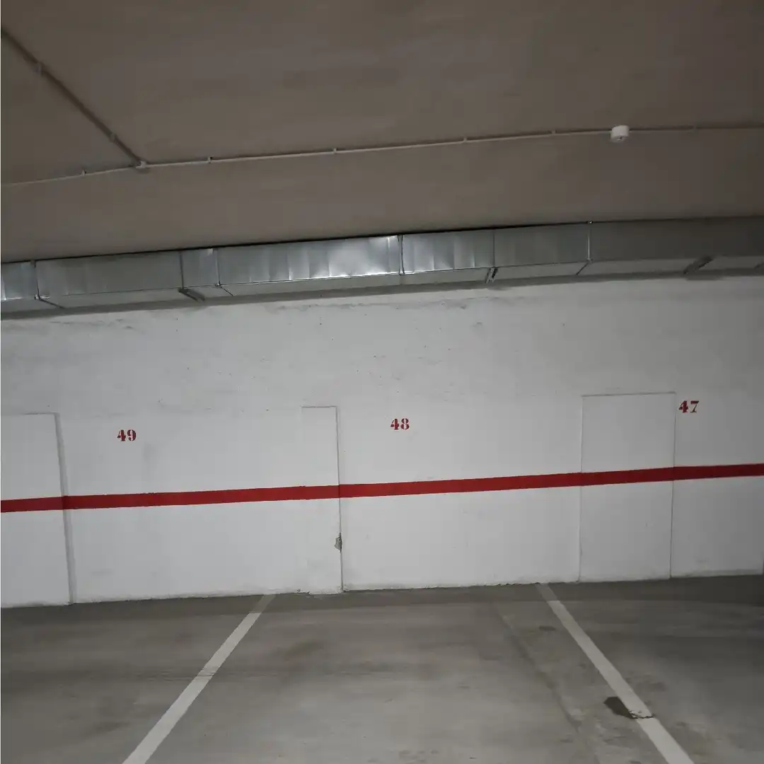 Parcheggio in affitto a Fene, imagen 3