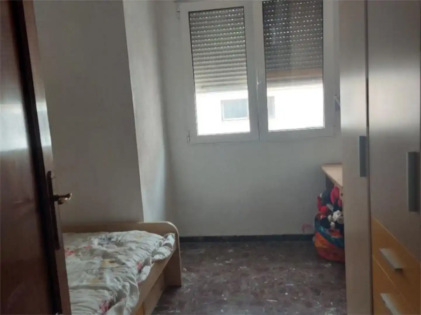Dormitori de Casa o xalet en venda en Benifaió amb Aire condicionat