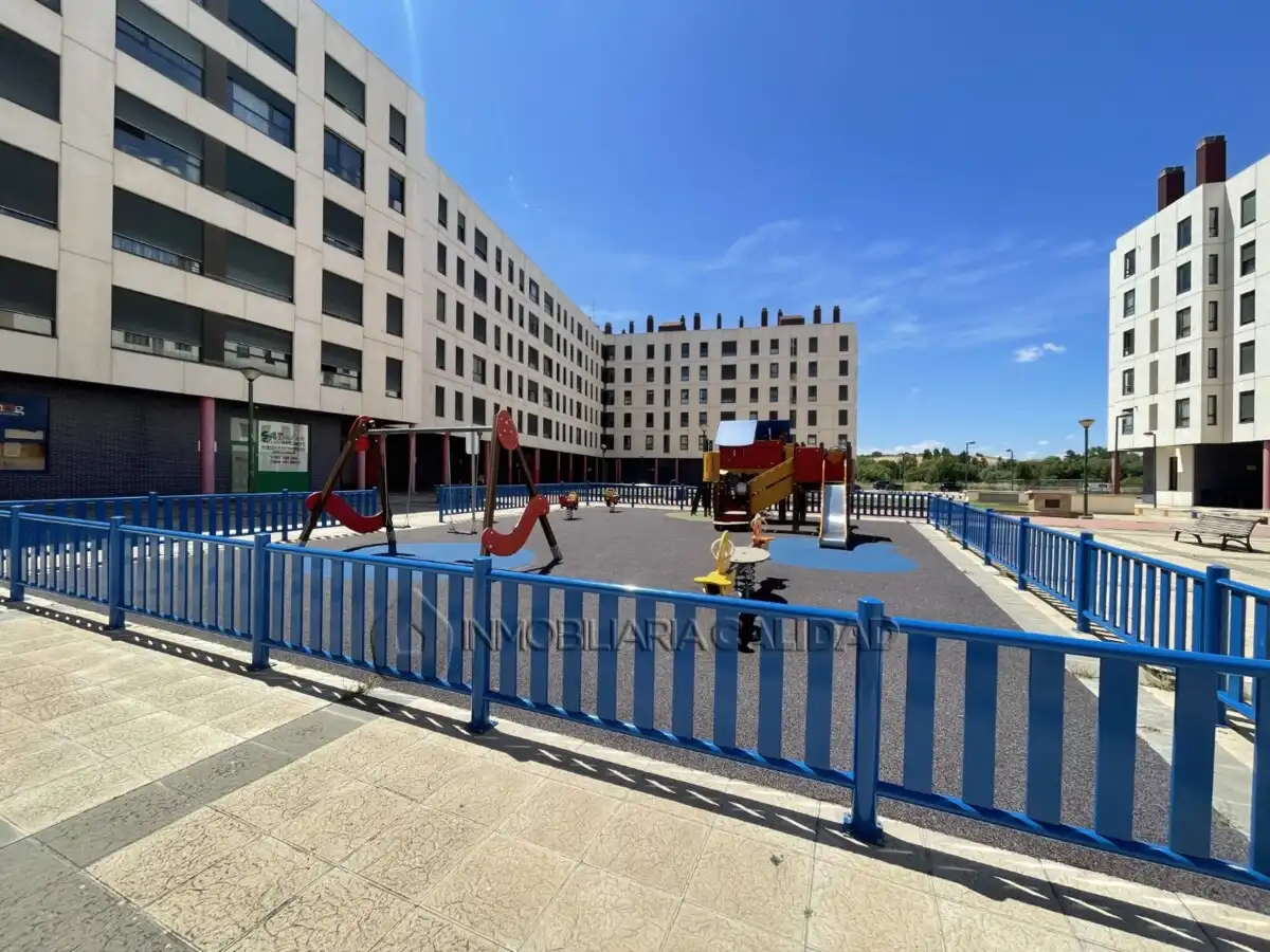 Exterior view of Flat for rent in Burgos  with Heating, Terrace and Storage room