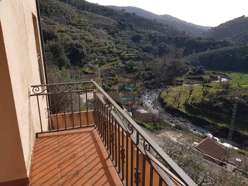 Exterior view of Houses for sale in Casares de las Hurdes  with Private garden and Furnished