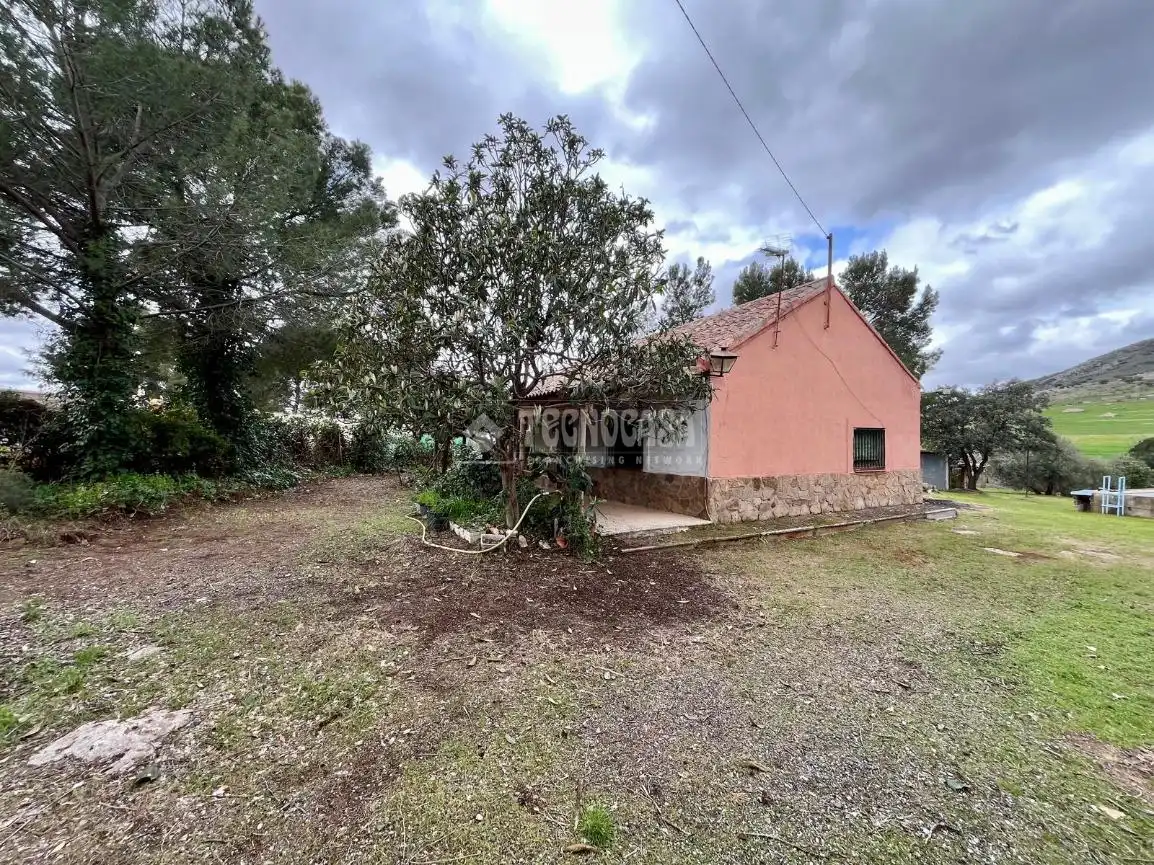 Casa en venda a Valdepeñas, imagen 2