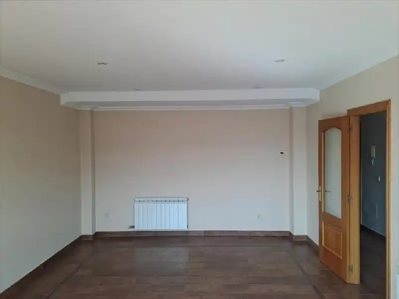 Casa adosada en venta en Vilagarcía de Arousa con Calefacción y Jardín privado