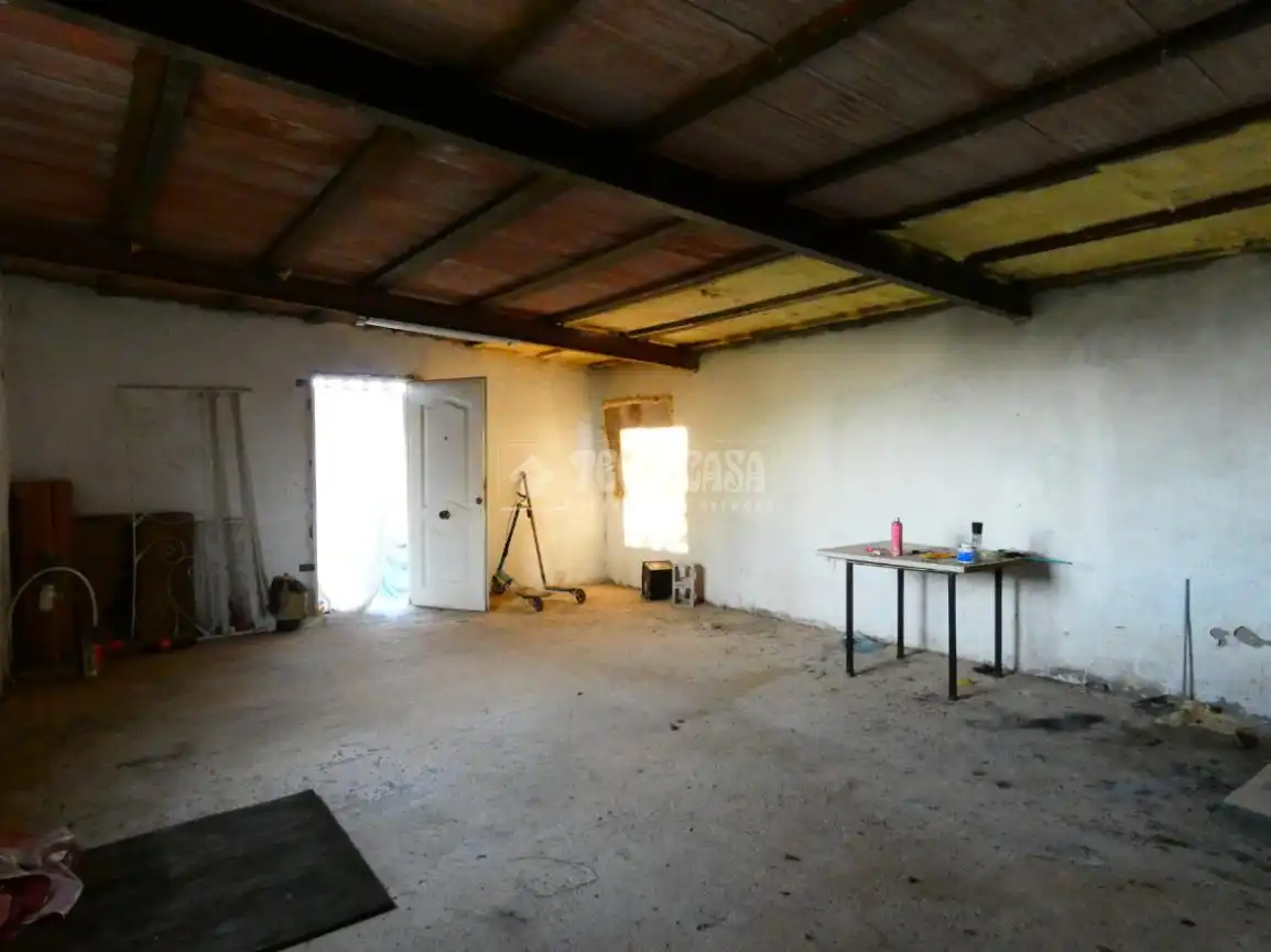 Finca rústica en venta en Carmona con Piscina