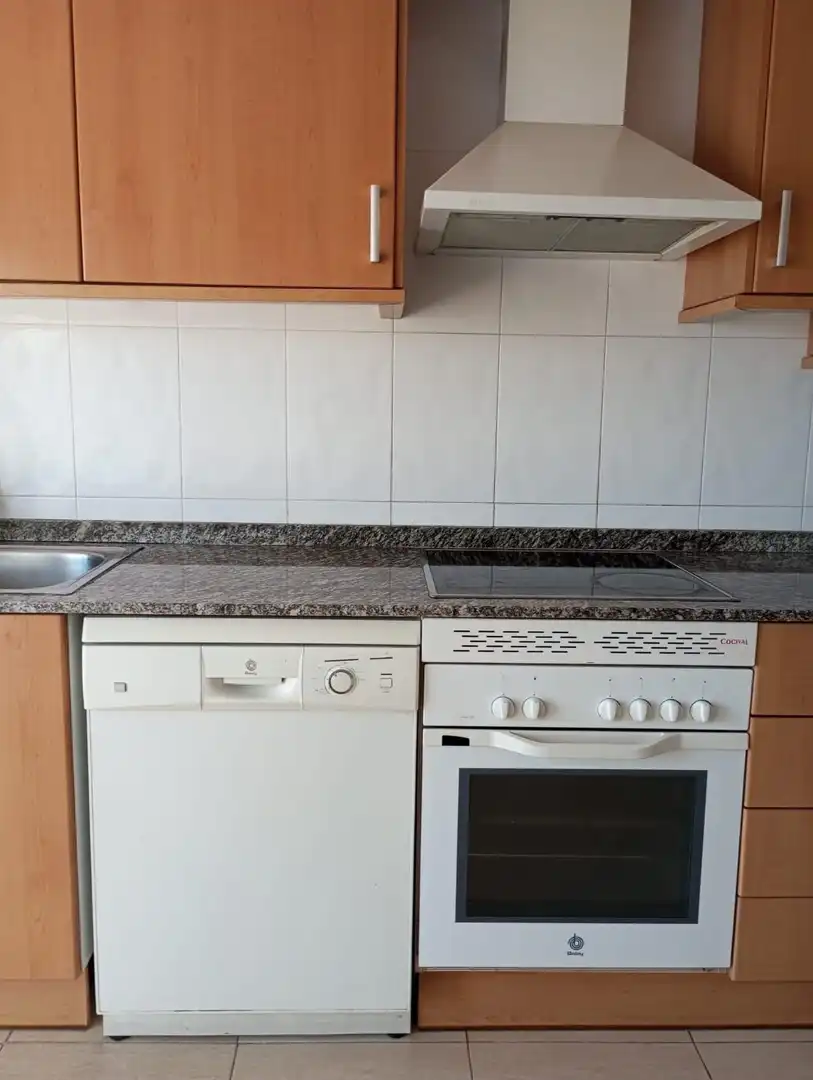 Cocina de Apartamento en venta en Paterna con Aire acondicionado, Jardín privado y Terraza