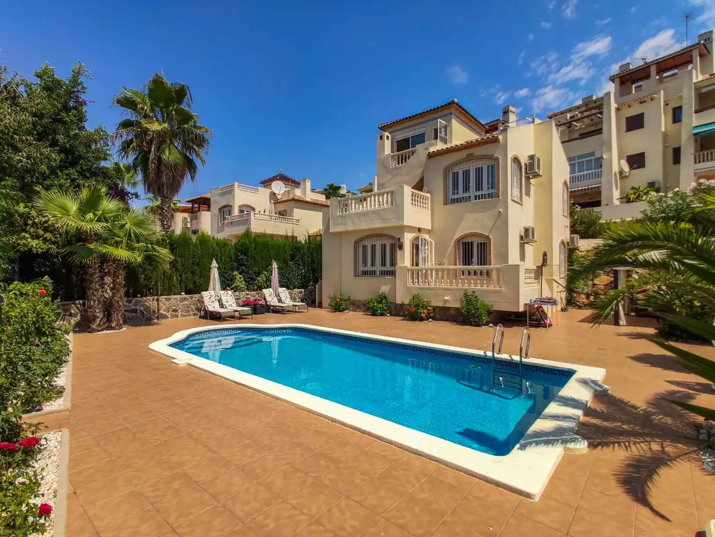 Chalet con piscina en venta en Orihuela Costa, imagen 37