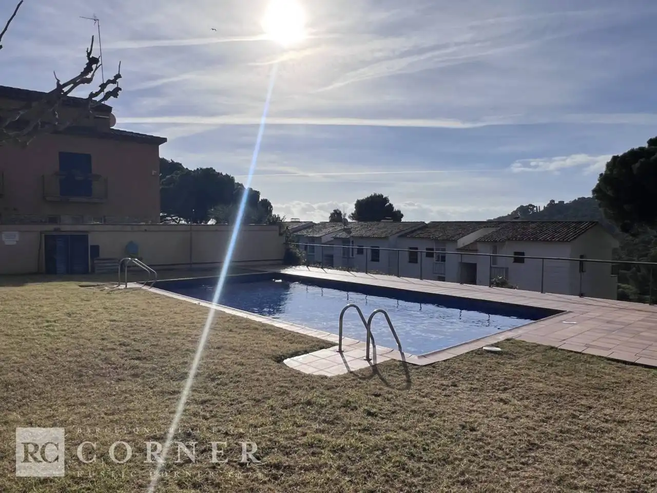 Piscina de Casa adosada en venda en Palafrugell amb Aire condicionat, Calefacció i Jardí privat