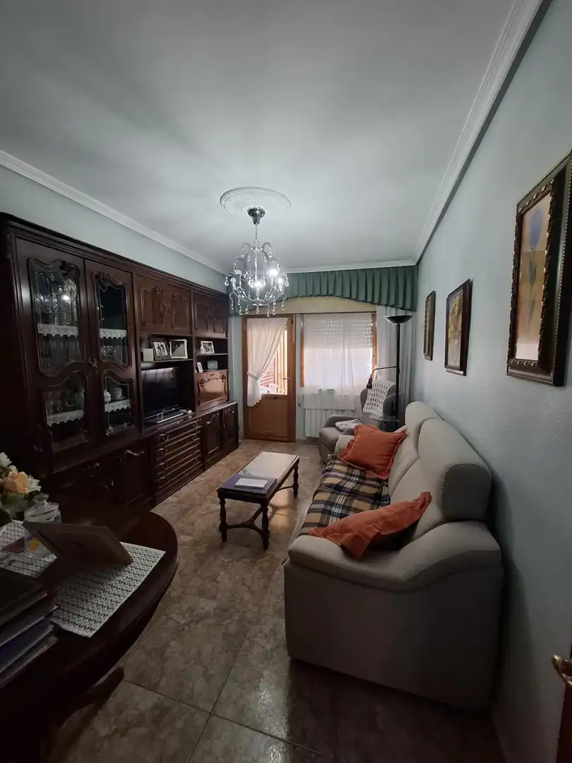 Wohnzimmer von Wohnung zum Verkauf in Tarazona mit Heizung, Abstellraum und Möbliert