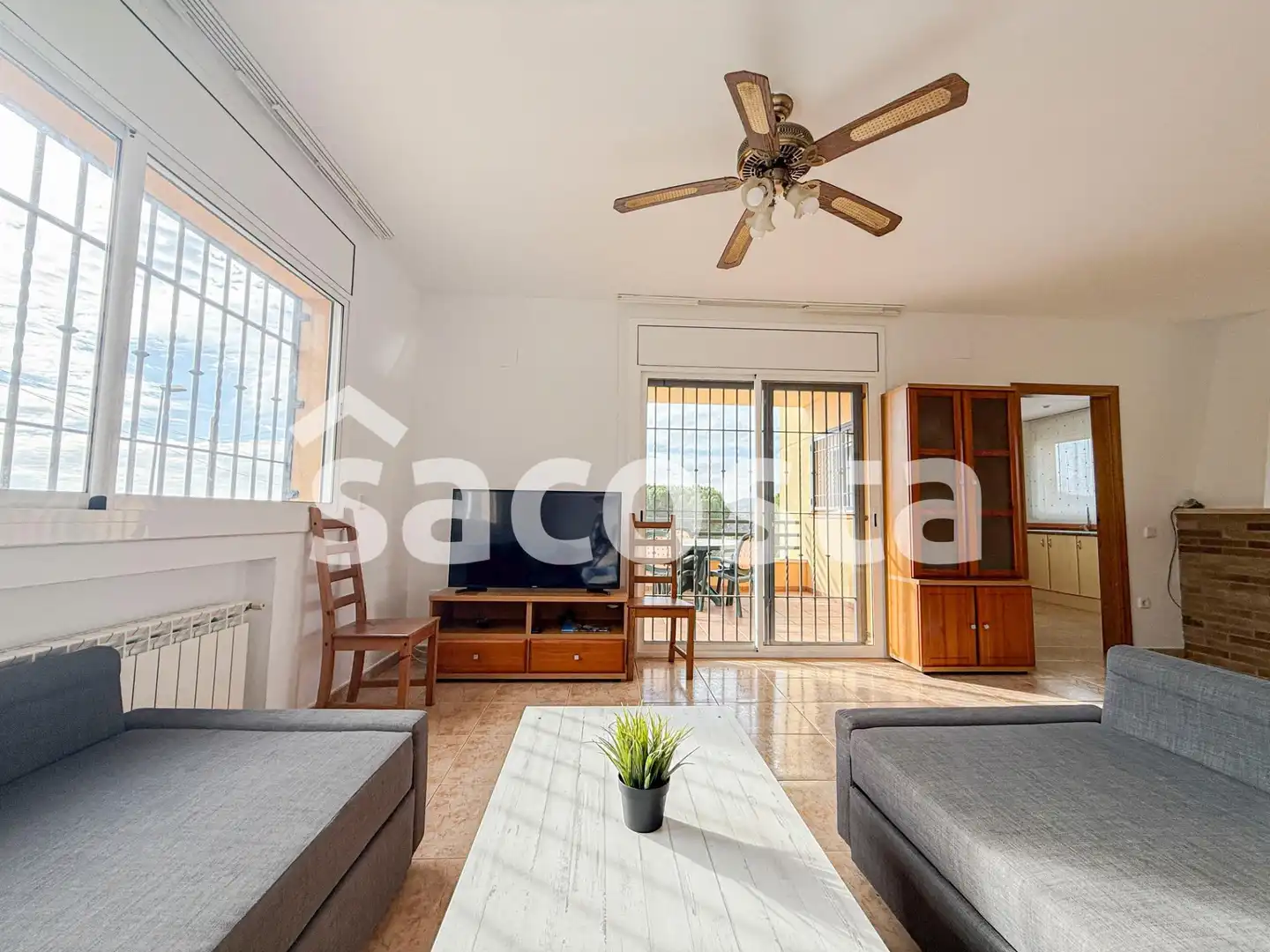 Sala de estar de Casa o chalet en venta en Lloret de Mar con Aire acondicionado, Calefacción y Jardín privado