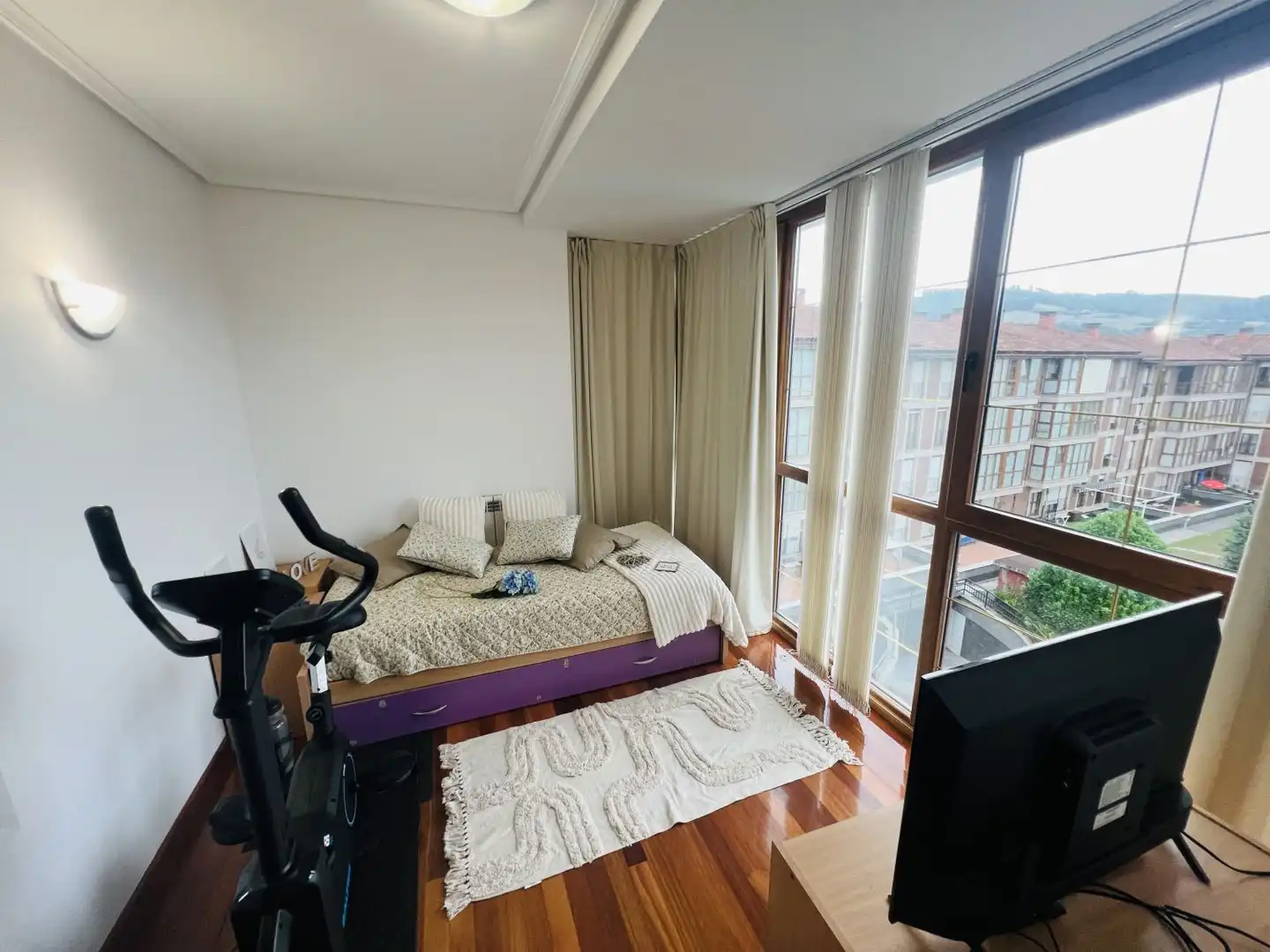 Bedroom of Flat for sale in Voto  with Heating, Parquet flooring and Furnished
