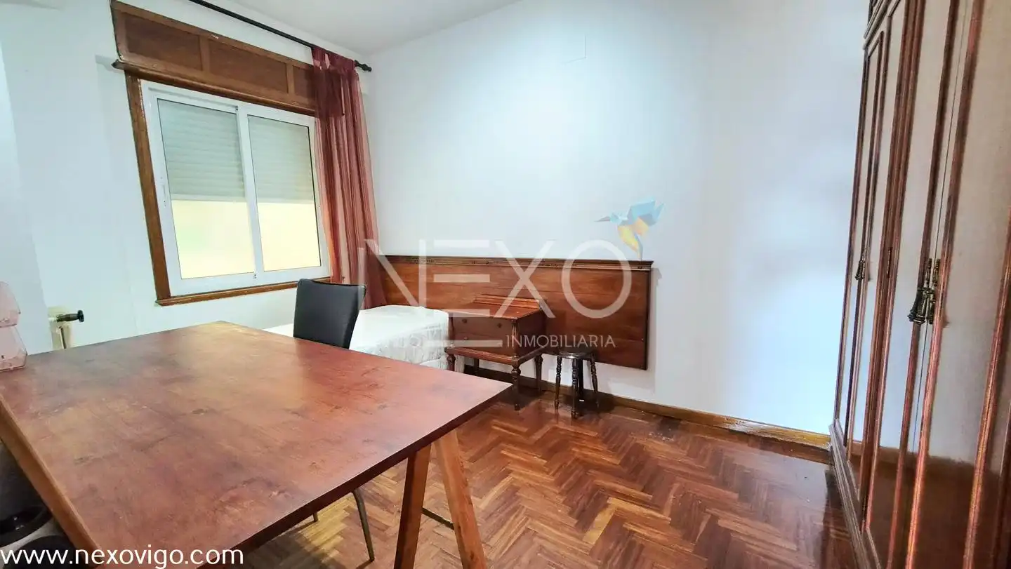 Flat for sale in Avenida da Gran Vía, O Castro