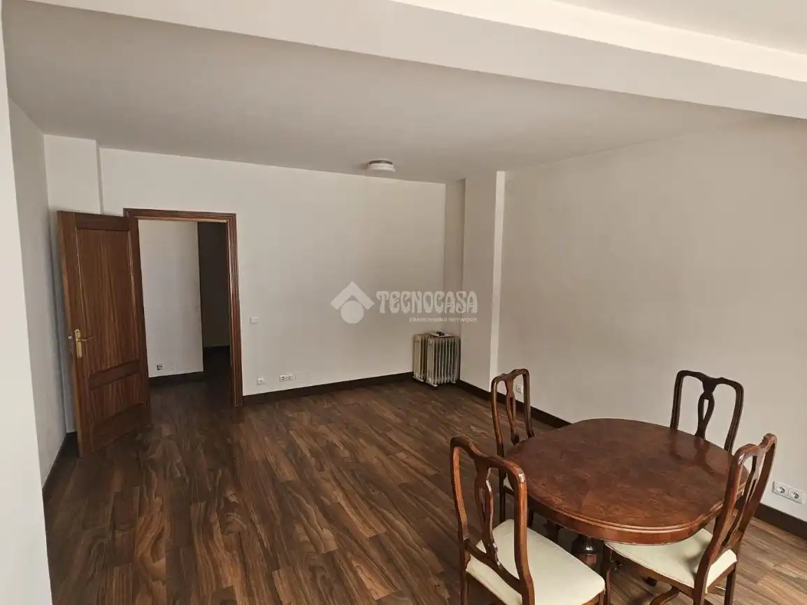 Sala d'estar de Pis en venda en Madrid amb Calefacció, Terrassa i Traster