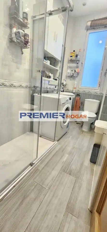 Flat for sale in Calle de Fernández de los Ríos, Arapiles