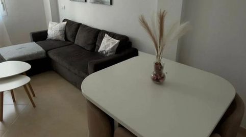 Foto 2 de Piso de alquiler en Centro, Benalmádena