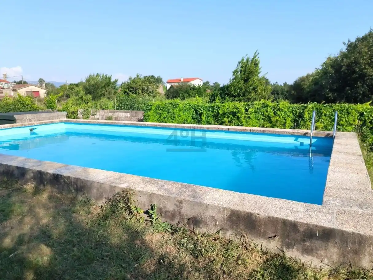 Piscina de Casa o xalet en venda en Coles amb Calefacció, Jardí privat i Traster