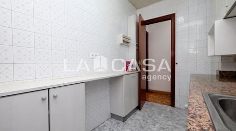 Foto 3 de Pis en venda a El Turó de la Peira, Barcelona