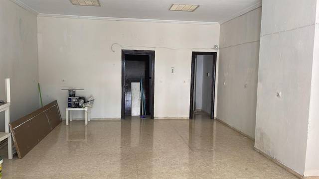 Local comercial en Venta en Grupo Parqueflores I Fase en Pino Montano - Consolación
