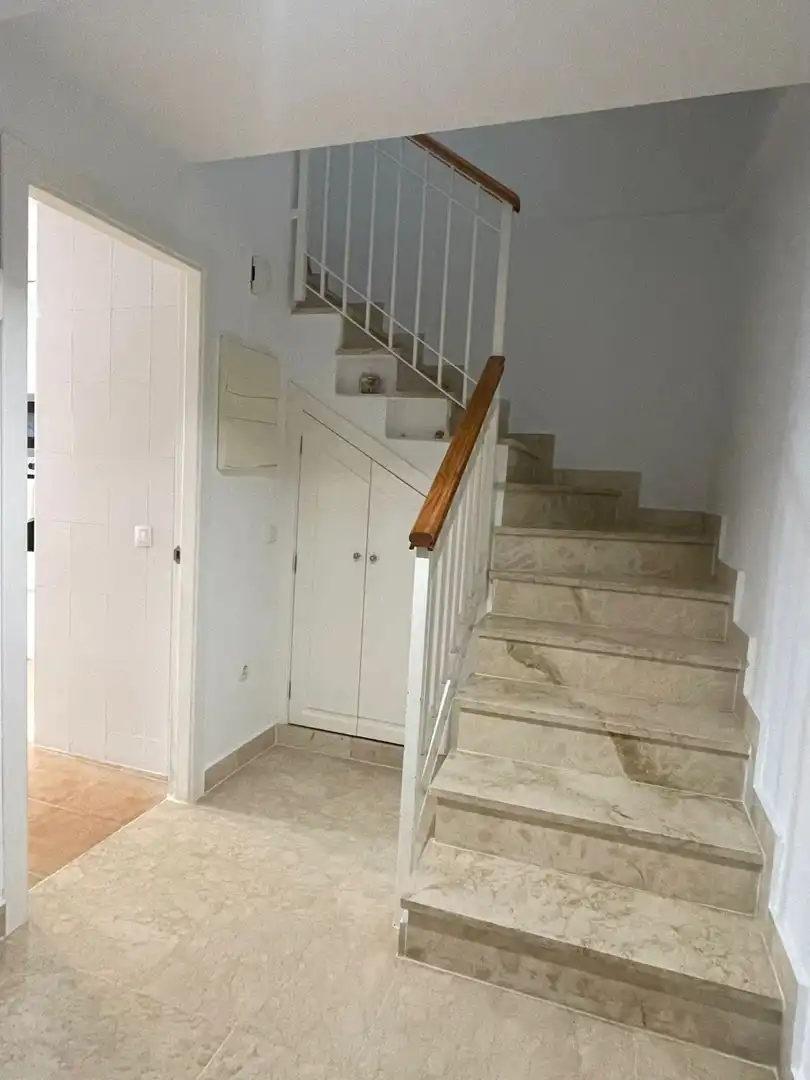 Casa o xalet en venda en Dos Hermanas amb Aire condicionat, Traster i Piscina comunitària