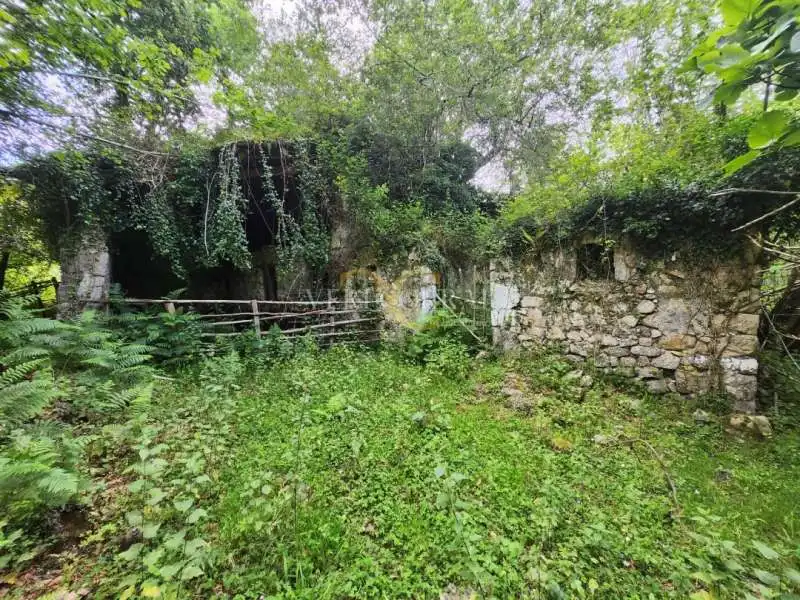 Wohnbaugrundstück zum Verkauf in Parres, imagen 13