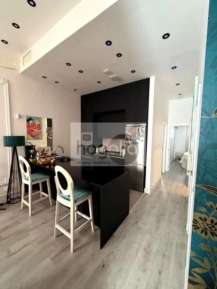 Cocina de Planta baja de alquiler en Sevilla con Aire acondicionado y Amueblado