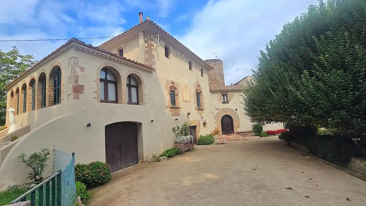 Landhaus mit Pool zum Verkauf in Bigues i Riells del Fai, imagen 4