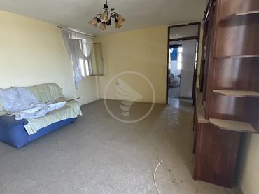 Piso con ascensor en venta en Barrio La paz